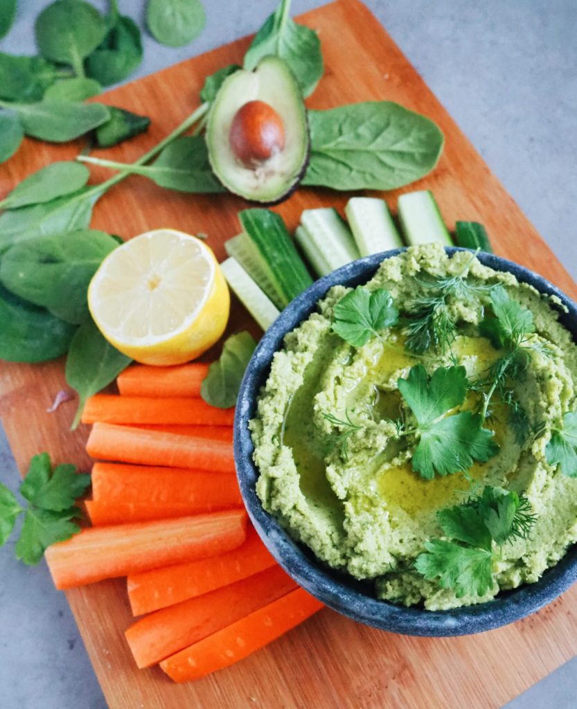 vihreä hapankaalihummus
