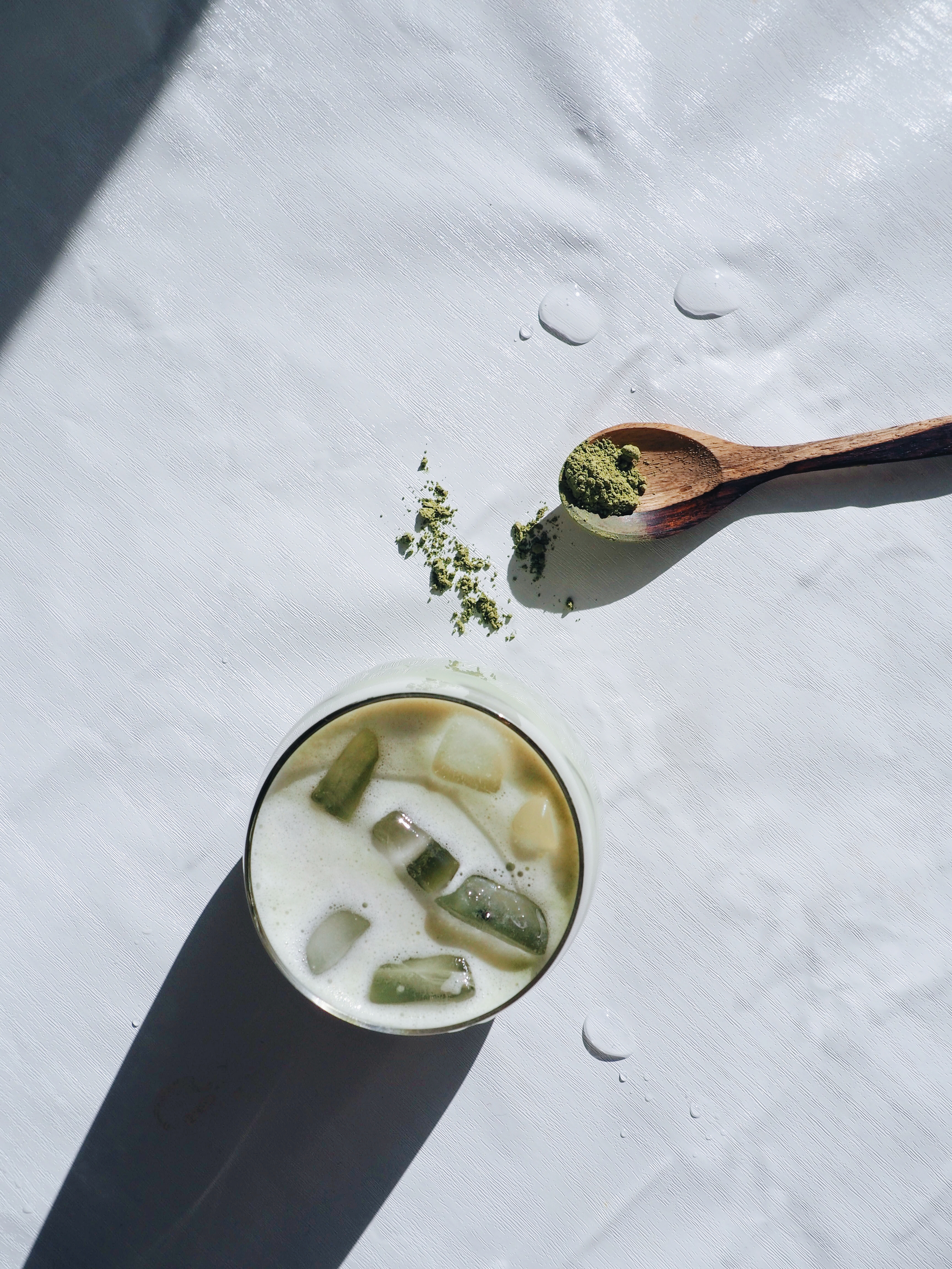 matcha latte jäillä