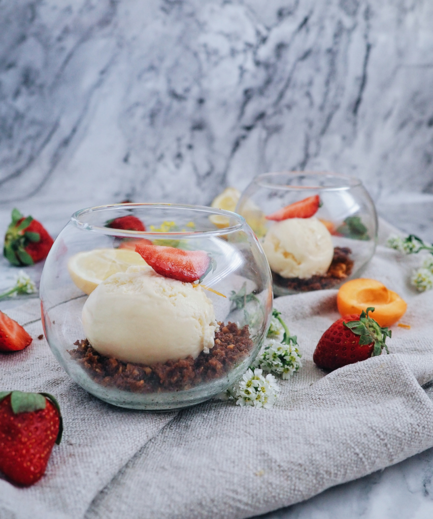 frozen yoghurt jogurttijäätelö