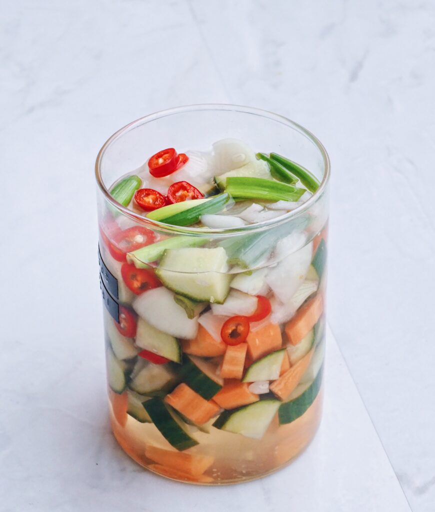 aasialaiset pikkelöidyt kasvikset