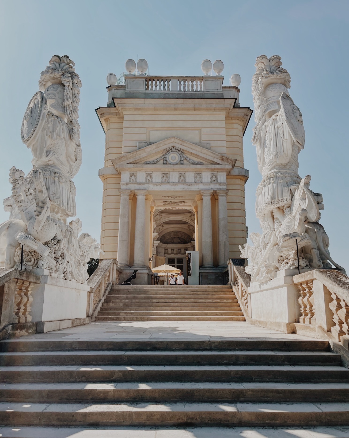 ravintolasuosituksia ja ruokamatkailua