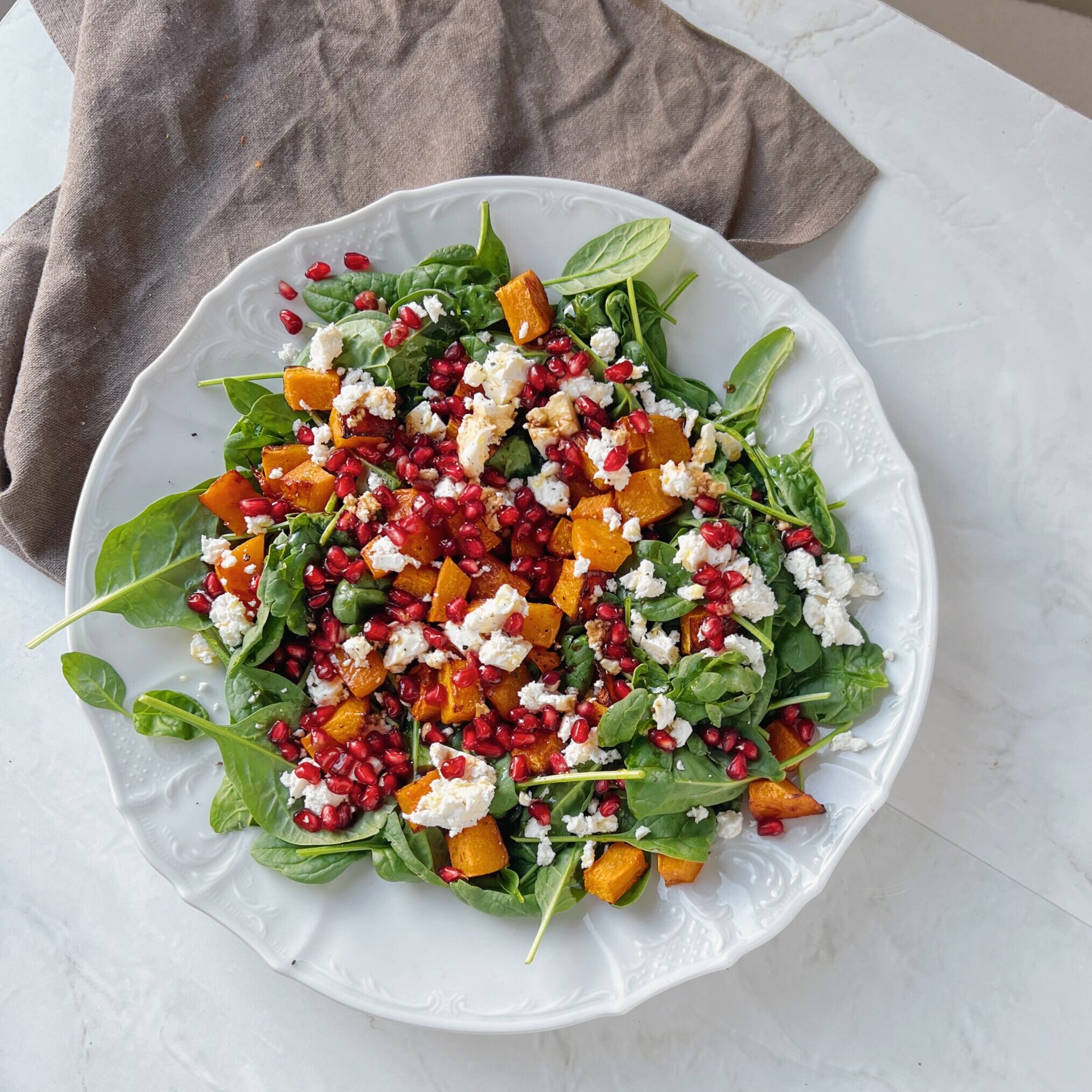 hunajainen myskikurpitsasalaatti